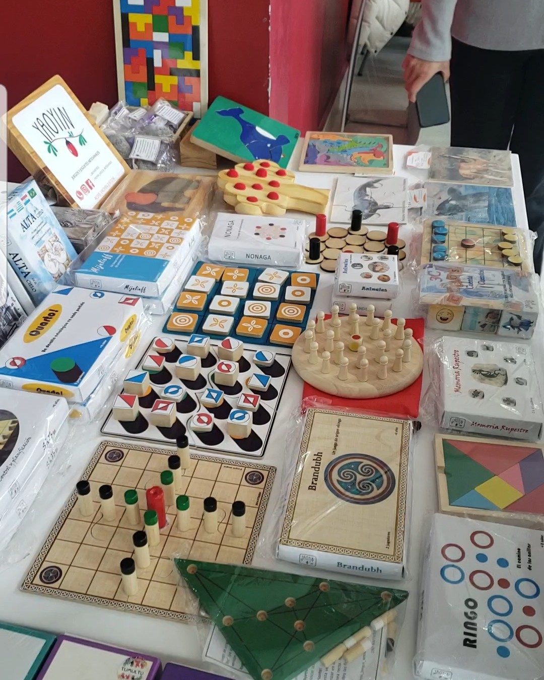 Yaoyin juegos artesanales