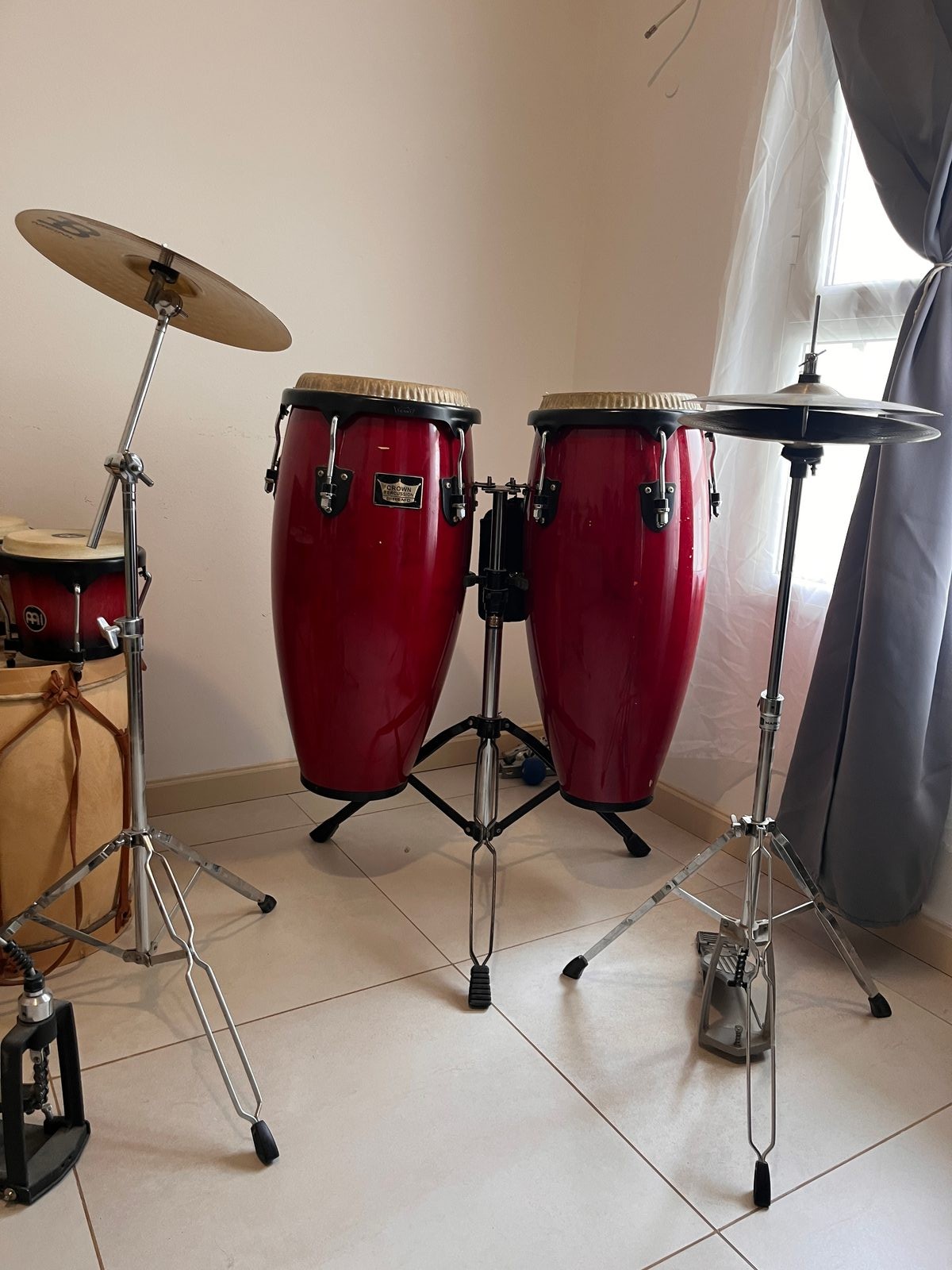 Conga y Tumbadora - Percusion